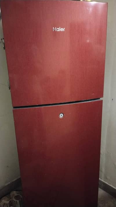 Haier Refrigerator DC inverter, Medium Size, 10/9 condition