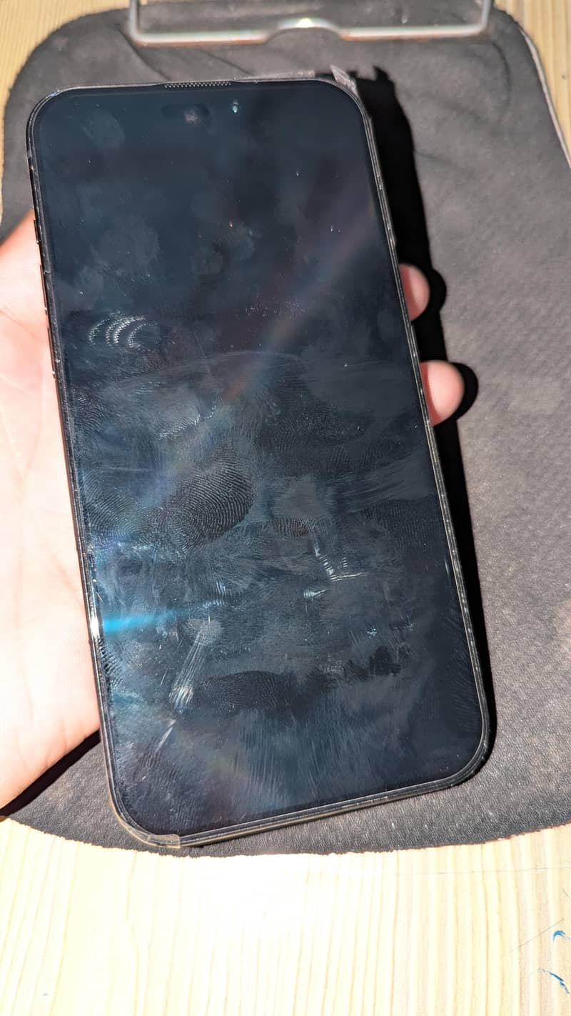 Apple iPhone 15 plus 0