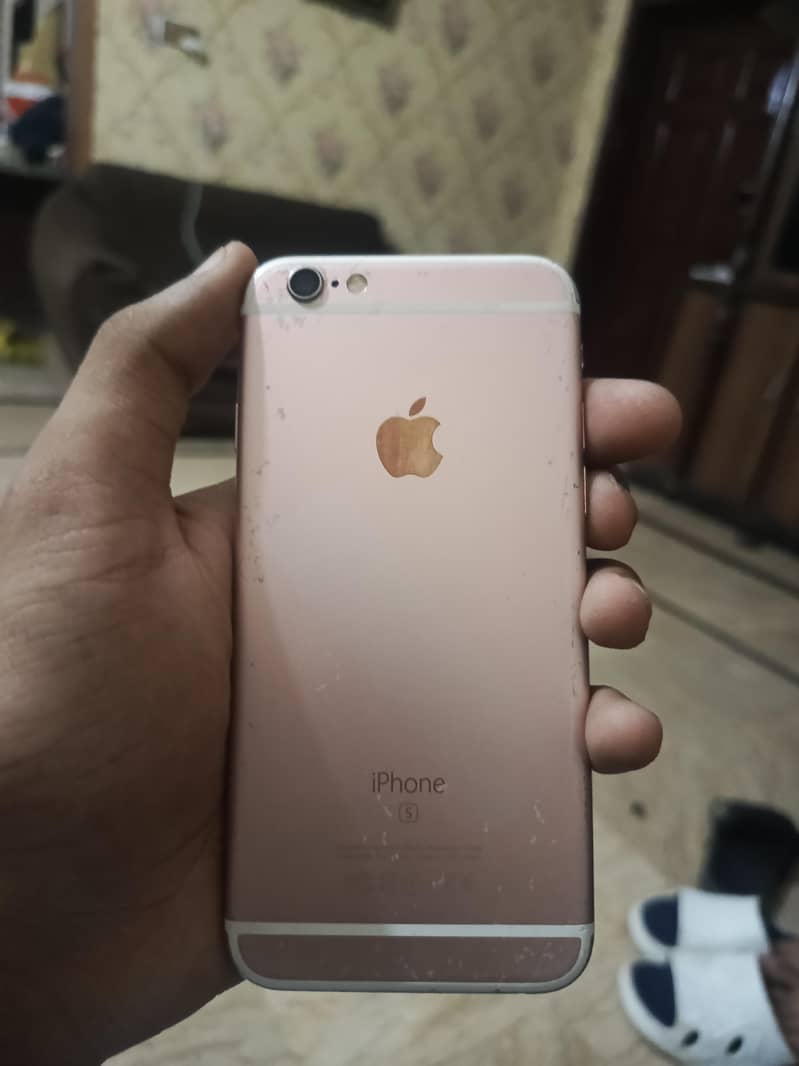 Apple iPhone 6S 1