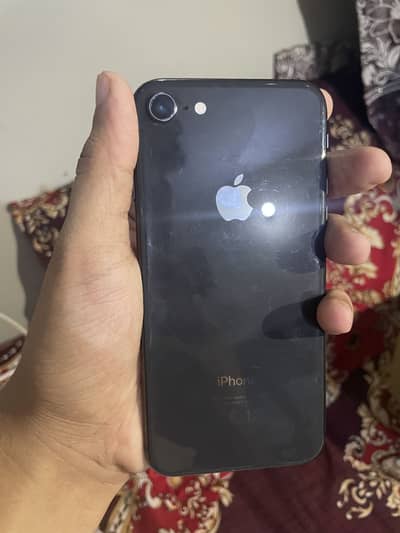 Apple iPhone 8