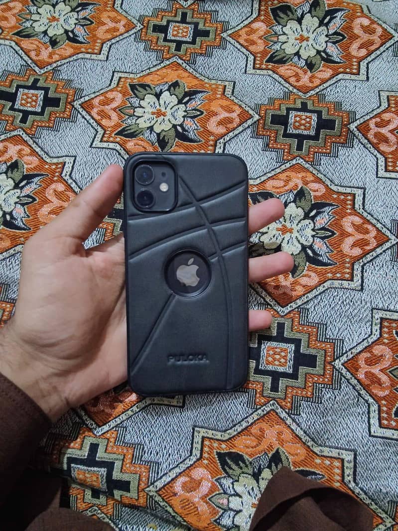 Apple iPhone 11 0