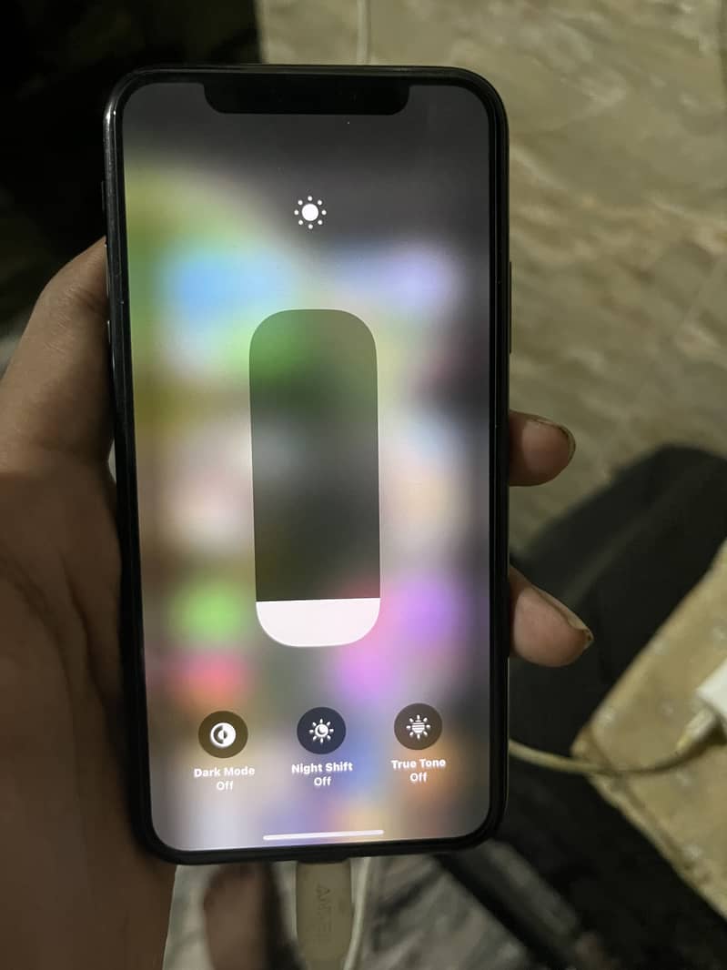 Apple iPhone XS 5