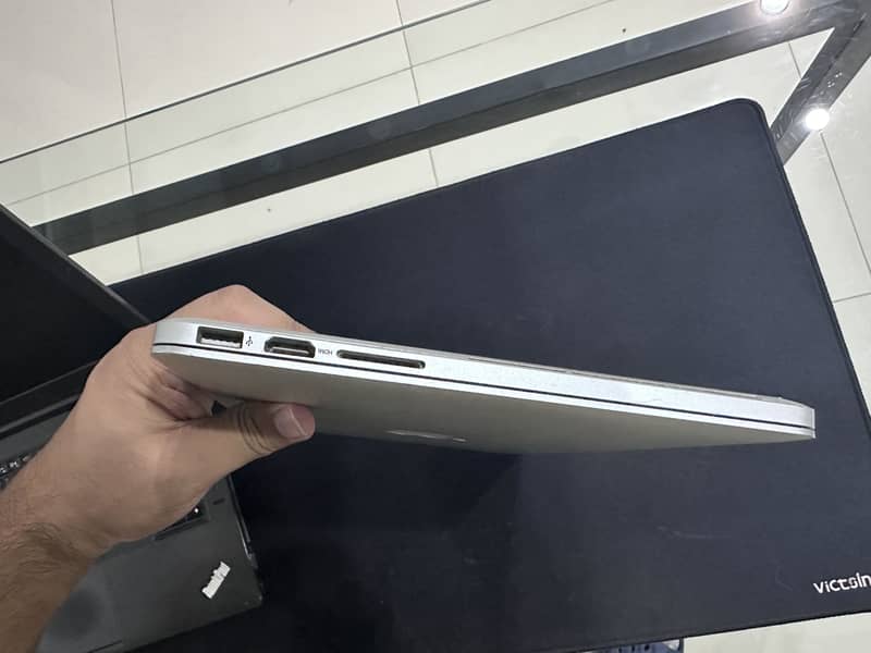 MacBook Pro 2