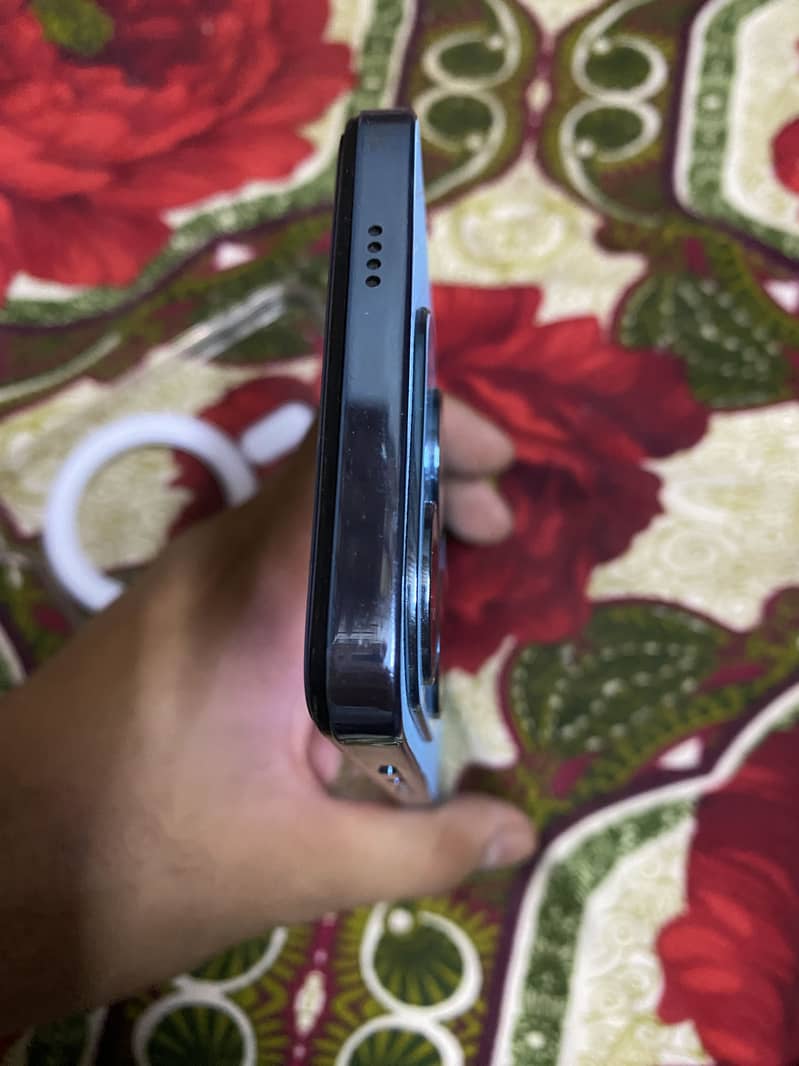 Tecno spark v20 1