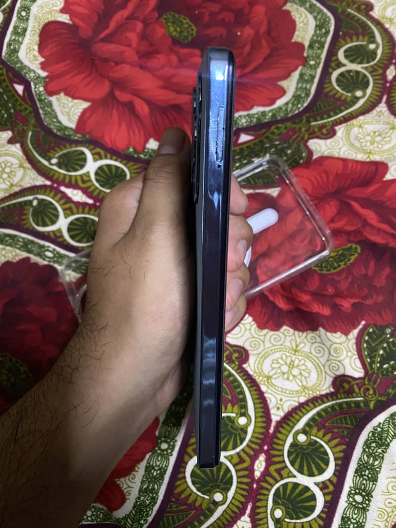 Tecno spark v20 2