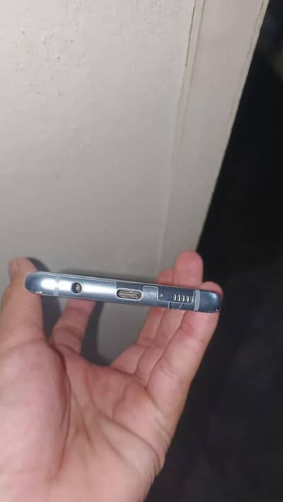 Samsung Mobile S10 For Sale