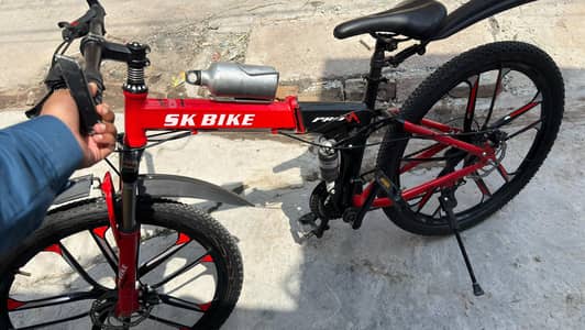Folding sports bicycle