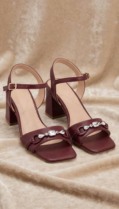 Maroon Crystal Block Heel Size 38 Brand New