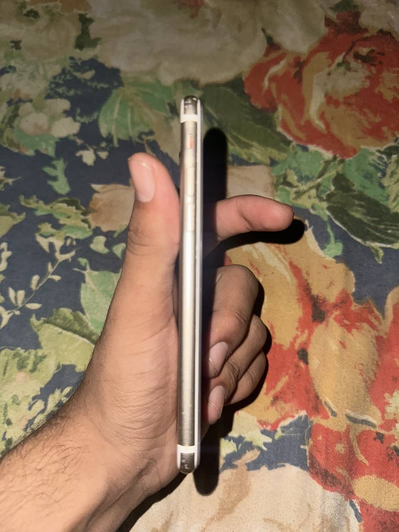Apple iPhone 7 256 gb 7
