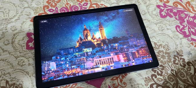 Lenovo tablet 4/128 chrome os