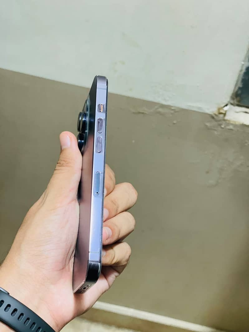 Apple iPhone 14 Pro 5