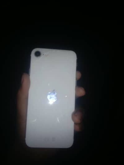 Apple iPhone SE