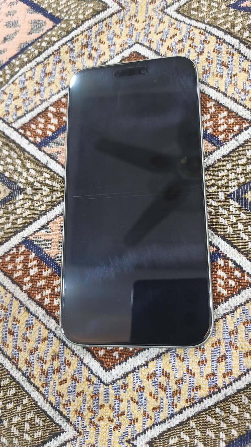 Apple iPhone 15 plus 7