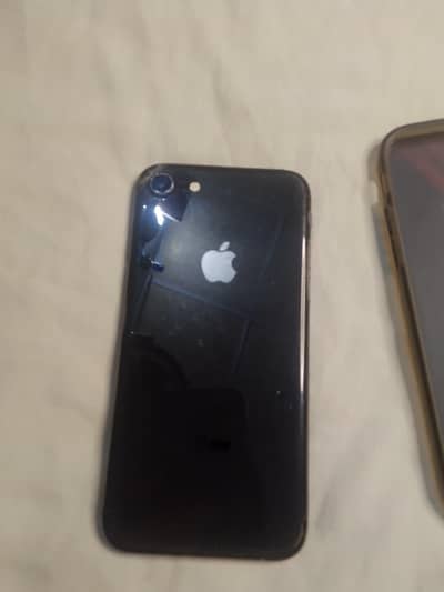 Apple iPhone 8