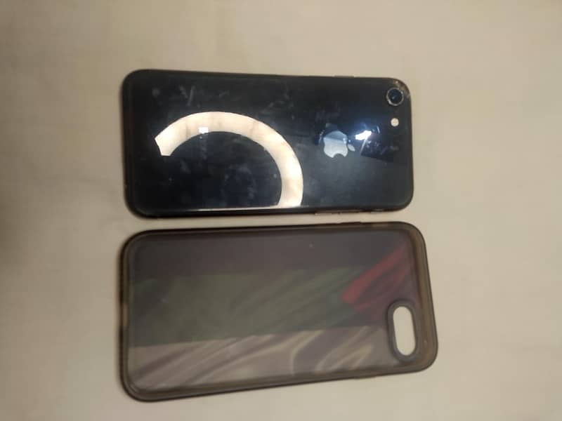 Apple iPhone 8 2