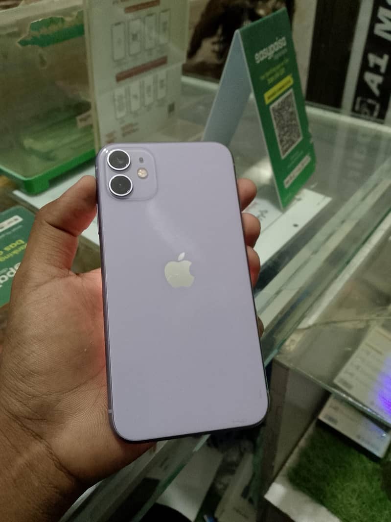 Apple iPhone 11 0