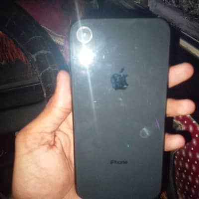 Apple iPhone XR