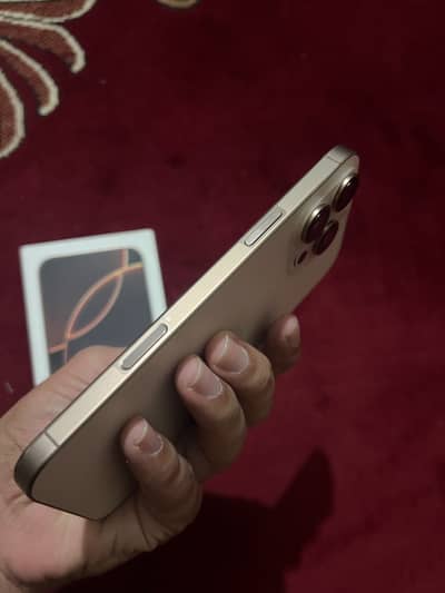 Apple iPhone 16 Pro Max