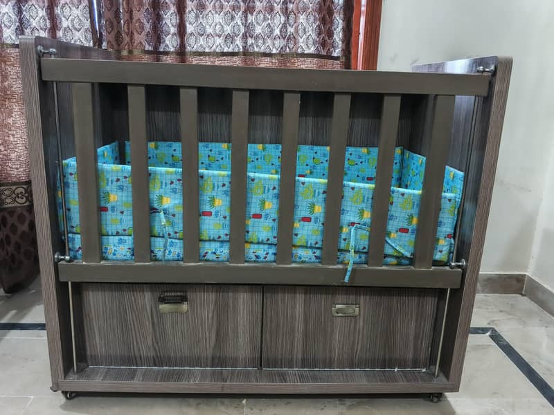 Baby cot 9