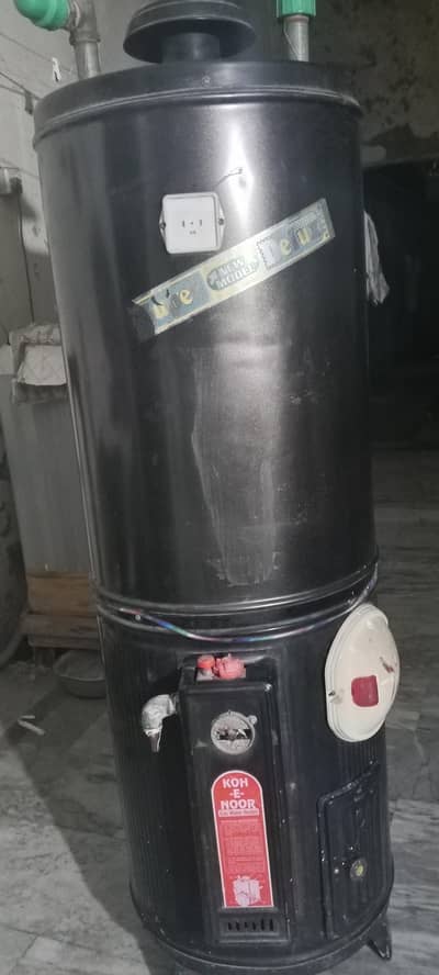 Super Asia 25 Gallon Electric & Gas Geyser - Used - Good Condition