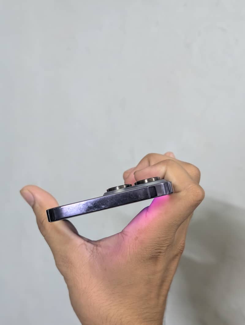 Apple iPhone 14 Pro Max / JV 4