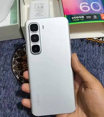 Infinix HOT 60 pro plus 8/256 03001710190