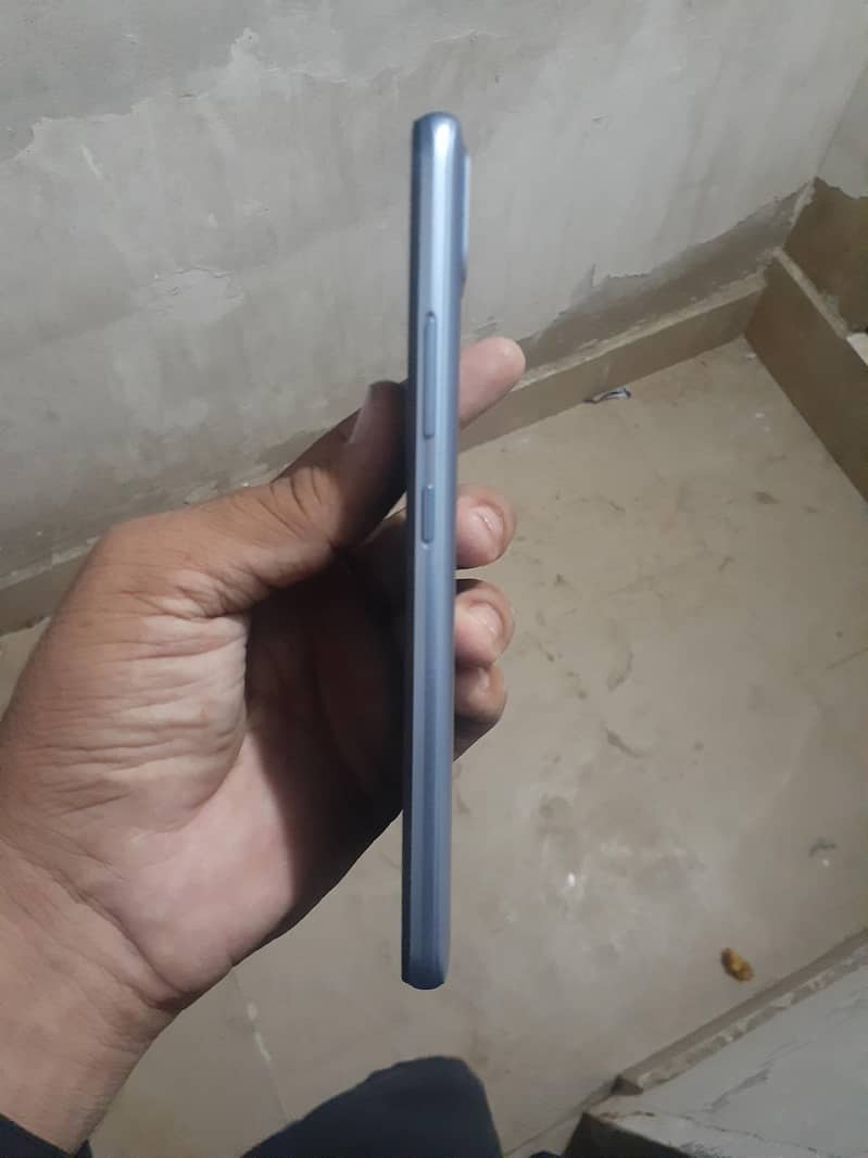 Realme C25s 1