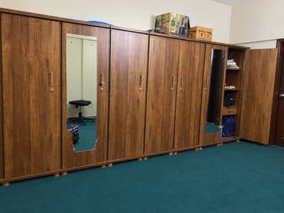 7 solid wood wardrobe in very good condition