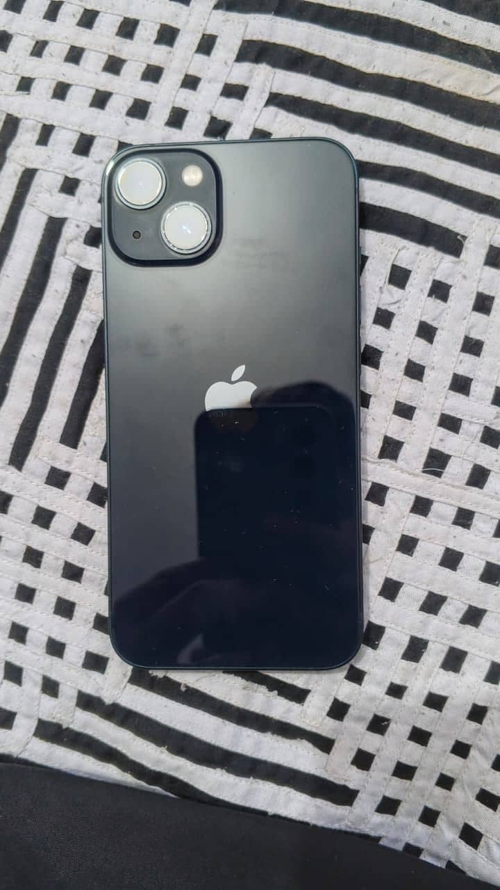 Apple iPhone 13 1