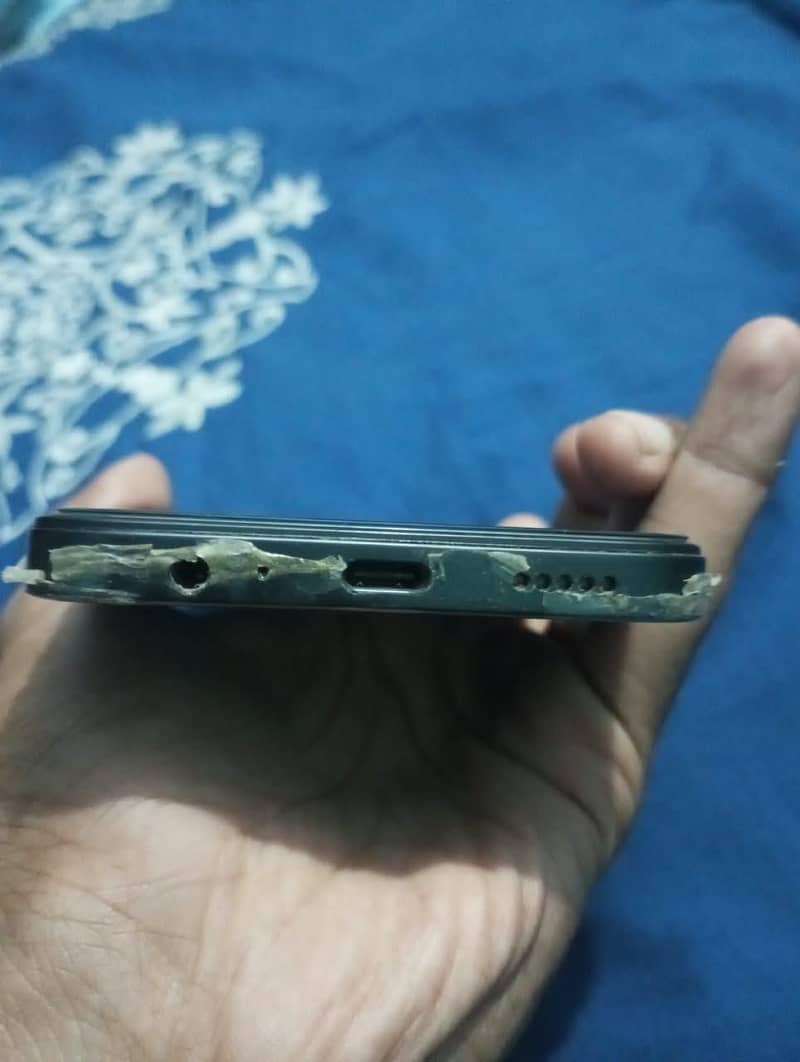 Honor x6C 3