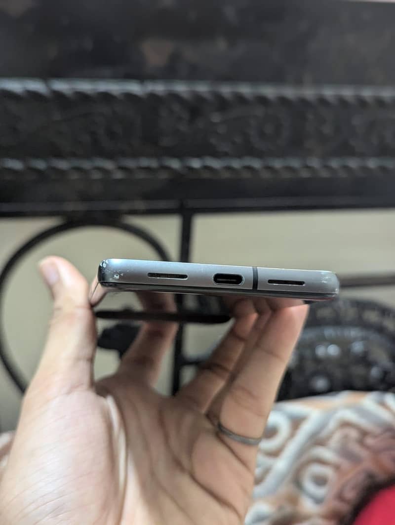 GOOGLE PIXEL 7 4