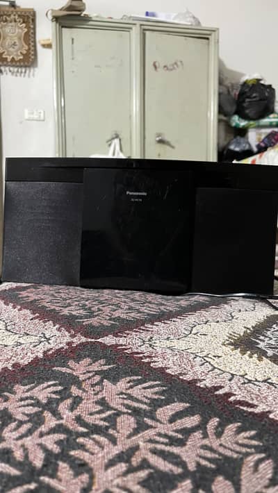 Panasonic SC-HC19 CD Player /USB Playback/FM Radio