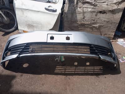 corolla 2018 bumper good condtion