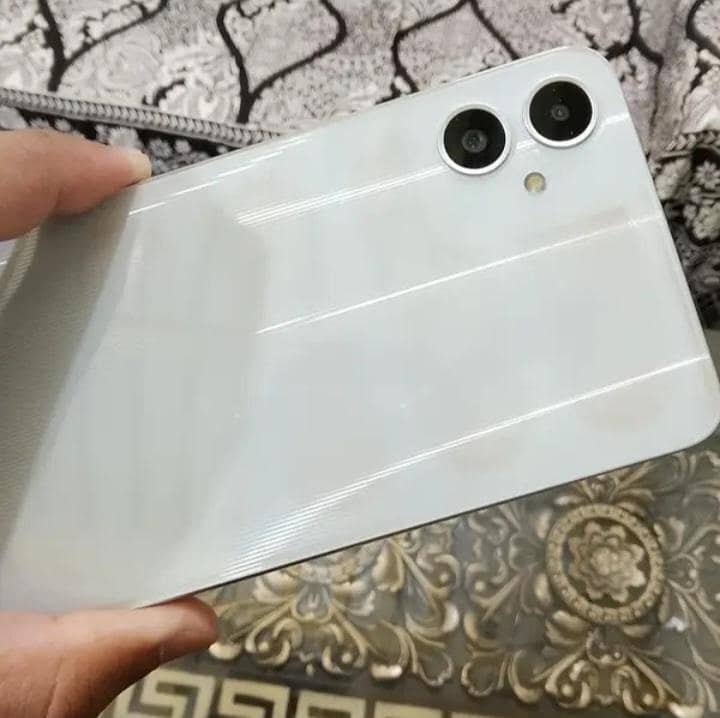Samsung Mobile A05 0
