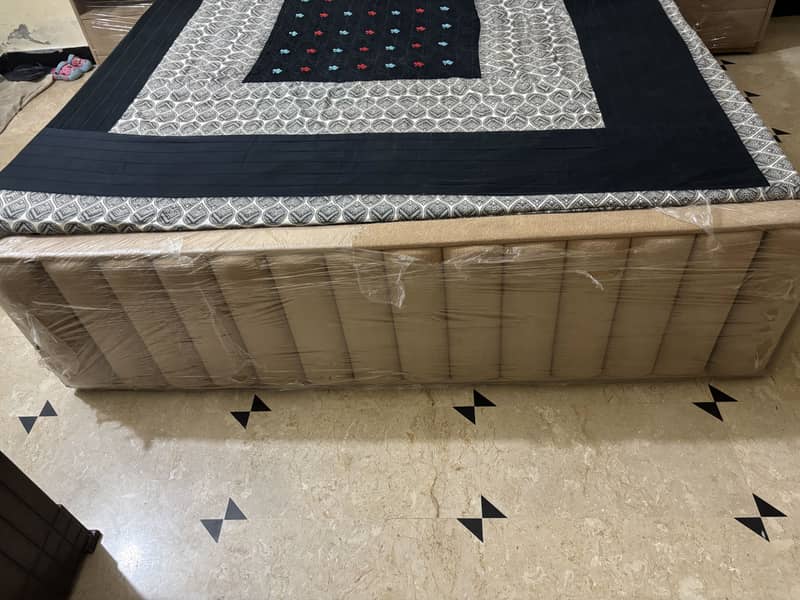 Bed side table and dressing table 3