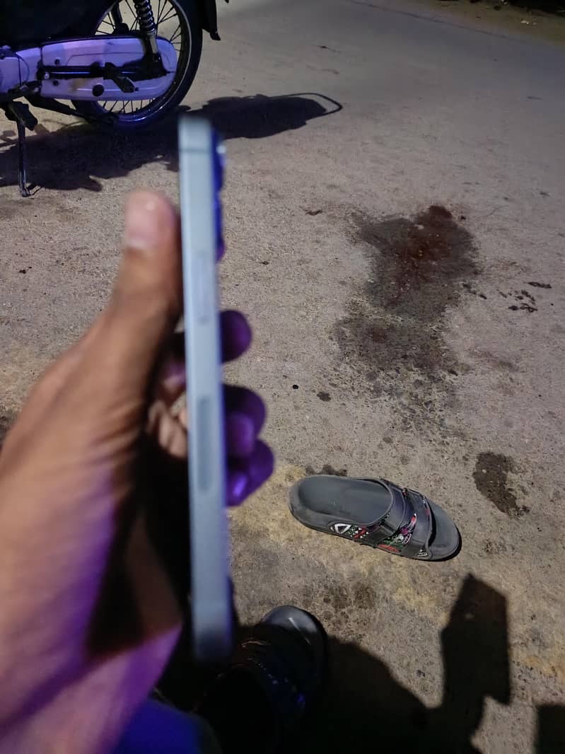Apple iPhone 14 1