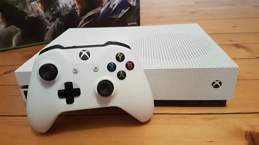 Xbox One S Disc Edition 1TB With 12 Offline Games Complete Box