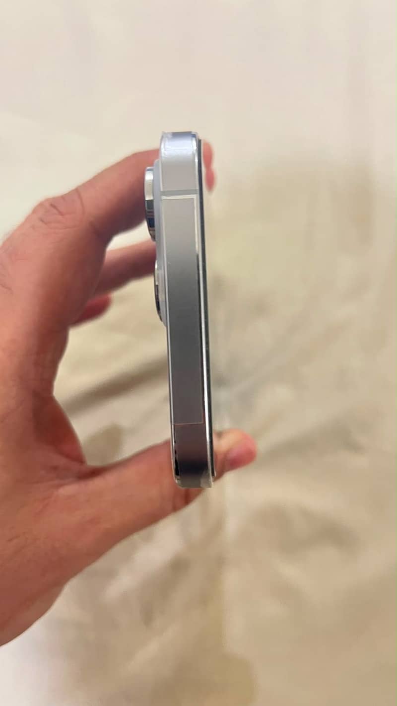 Apple iPhone 14 Pro Max 5