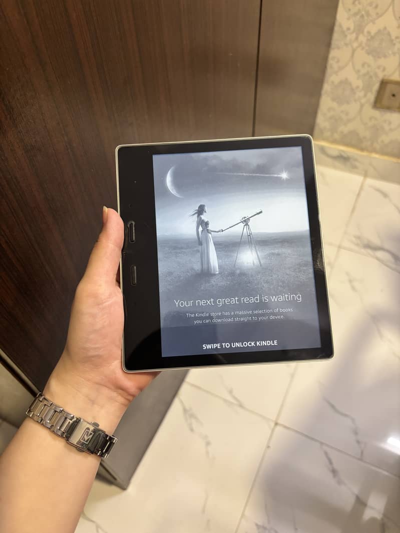 Amazon Kindle e reader 8