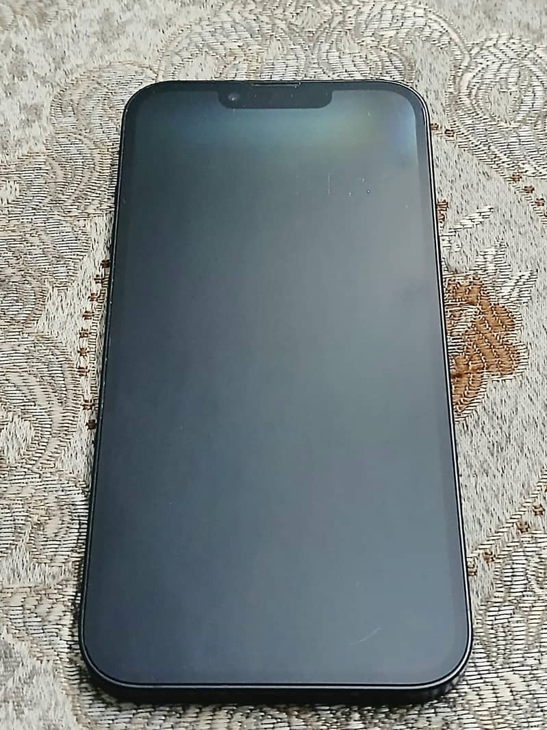 Apple iPhone 13 2