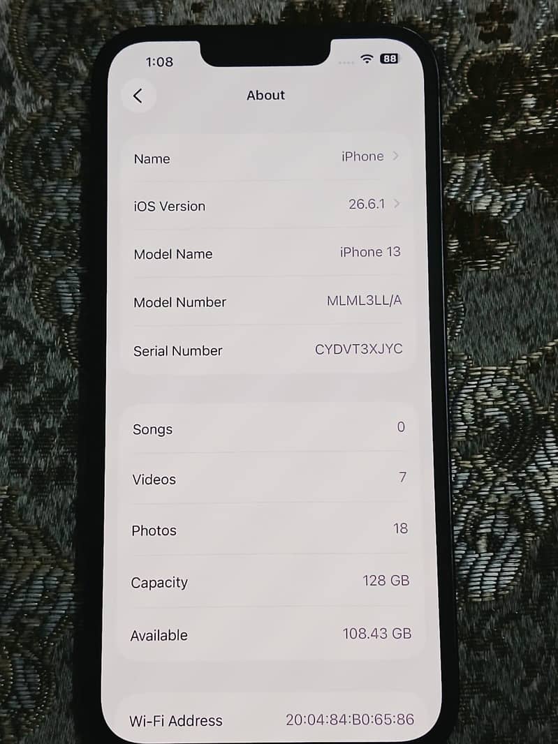 Apple iPhone 13 7