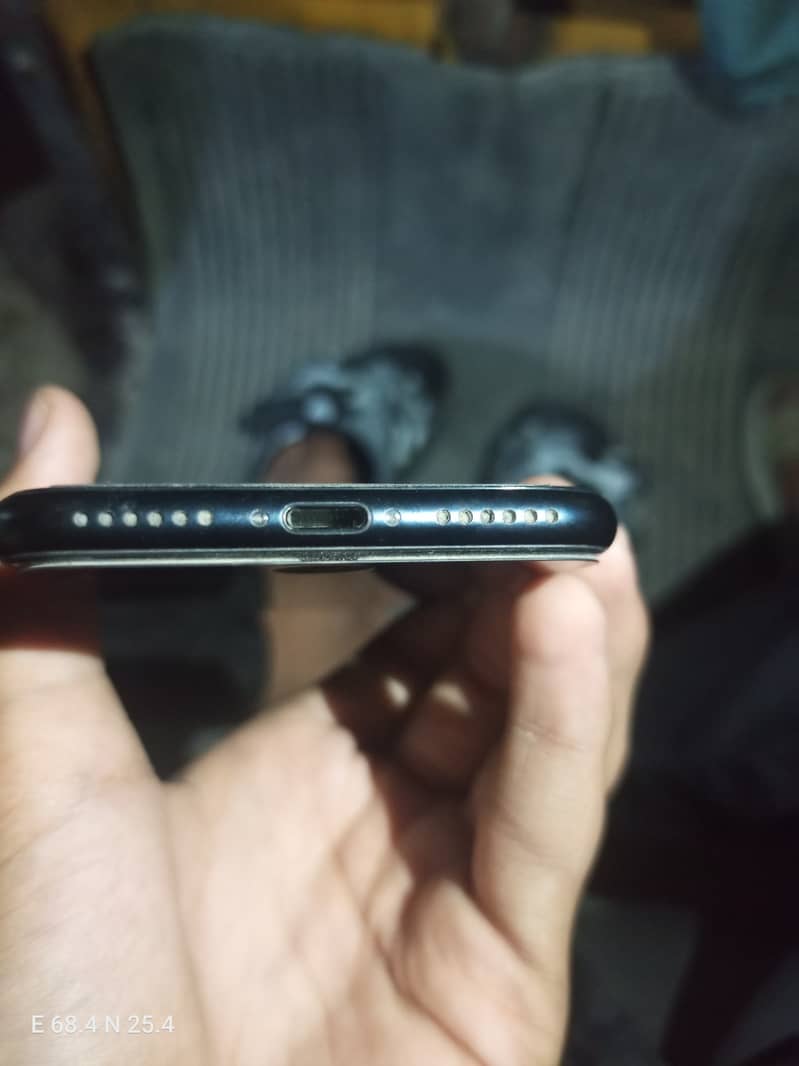 Apple iPhone SE 3rd generation 2