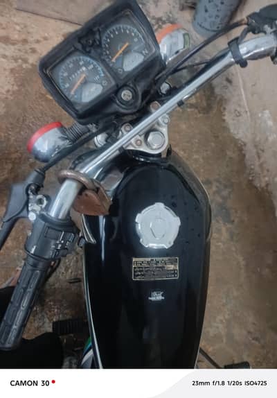 Honda CG 125 – 2023 Model (Black Colour)