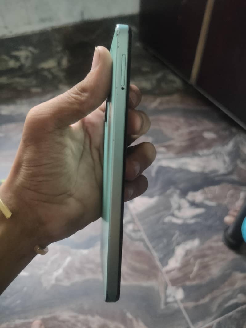 Infinix Smart 8 2