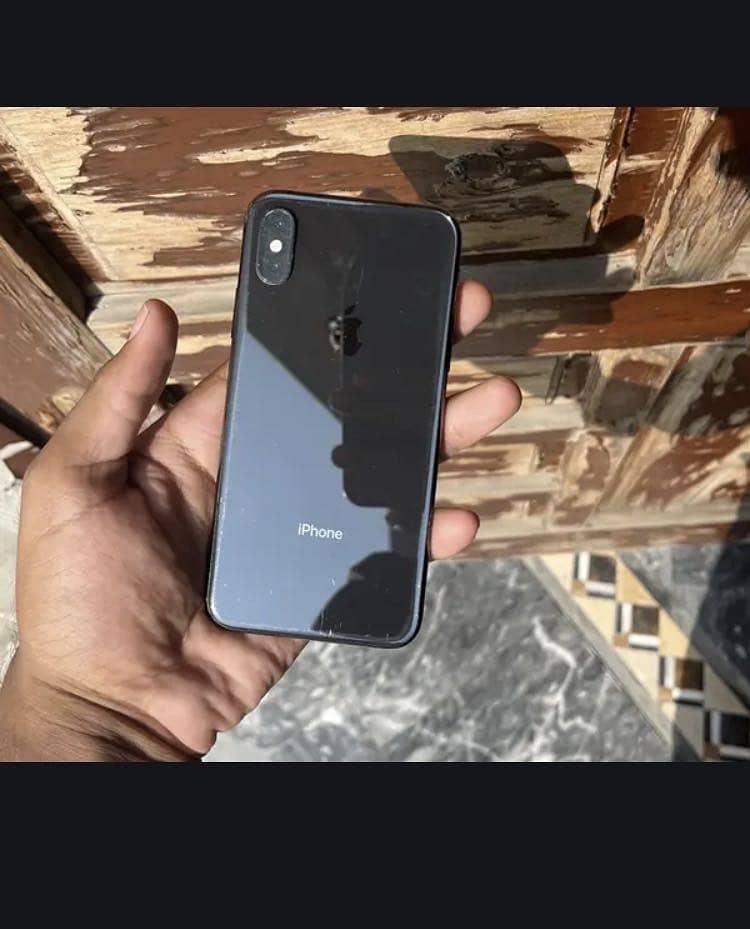 Apple iPhone XS 0