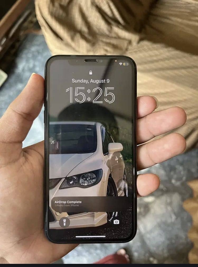 Apple iPhone XS 7