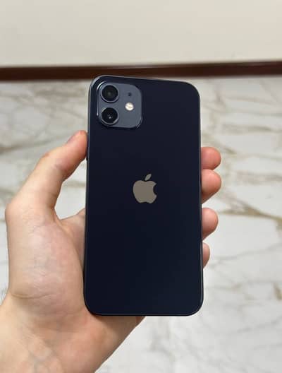 Apple iPhone 12