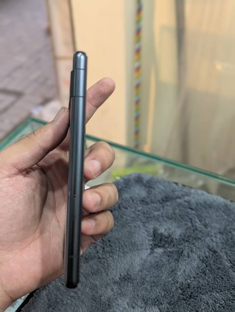 Google Pixel 7a 3