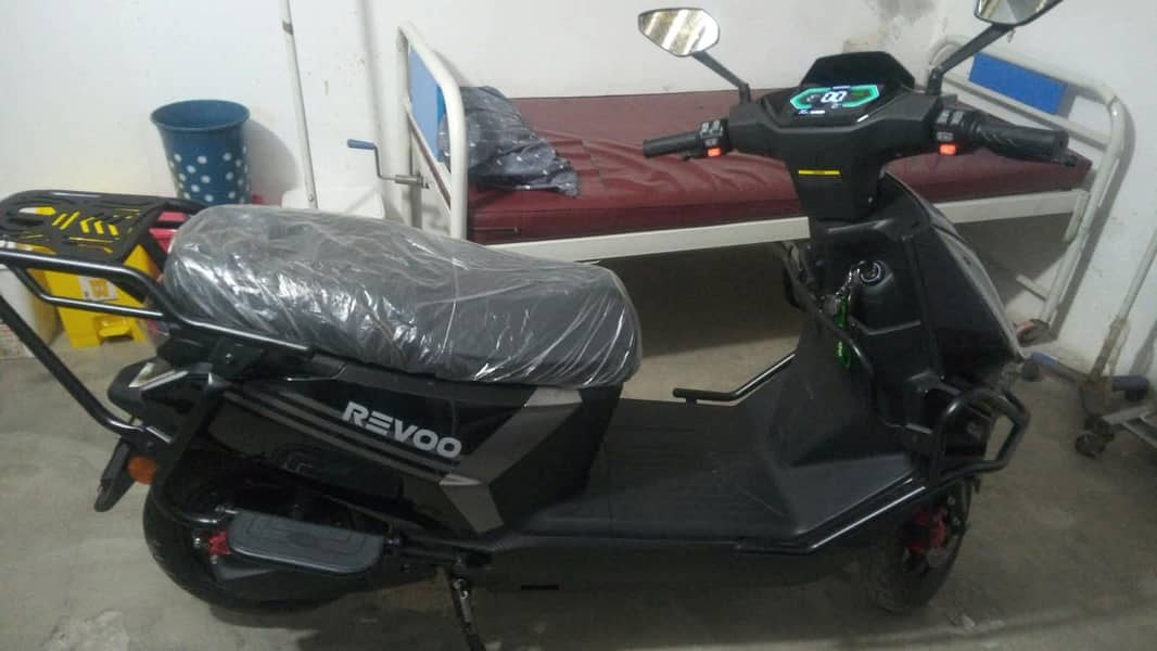 Revoo C35 6