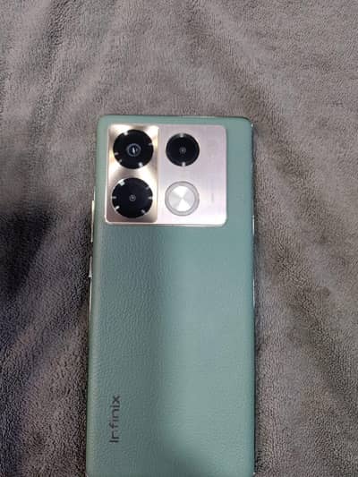 Infinix Note 40 Pro